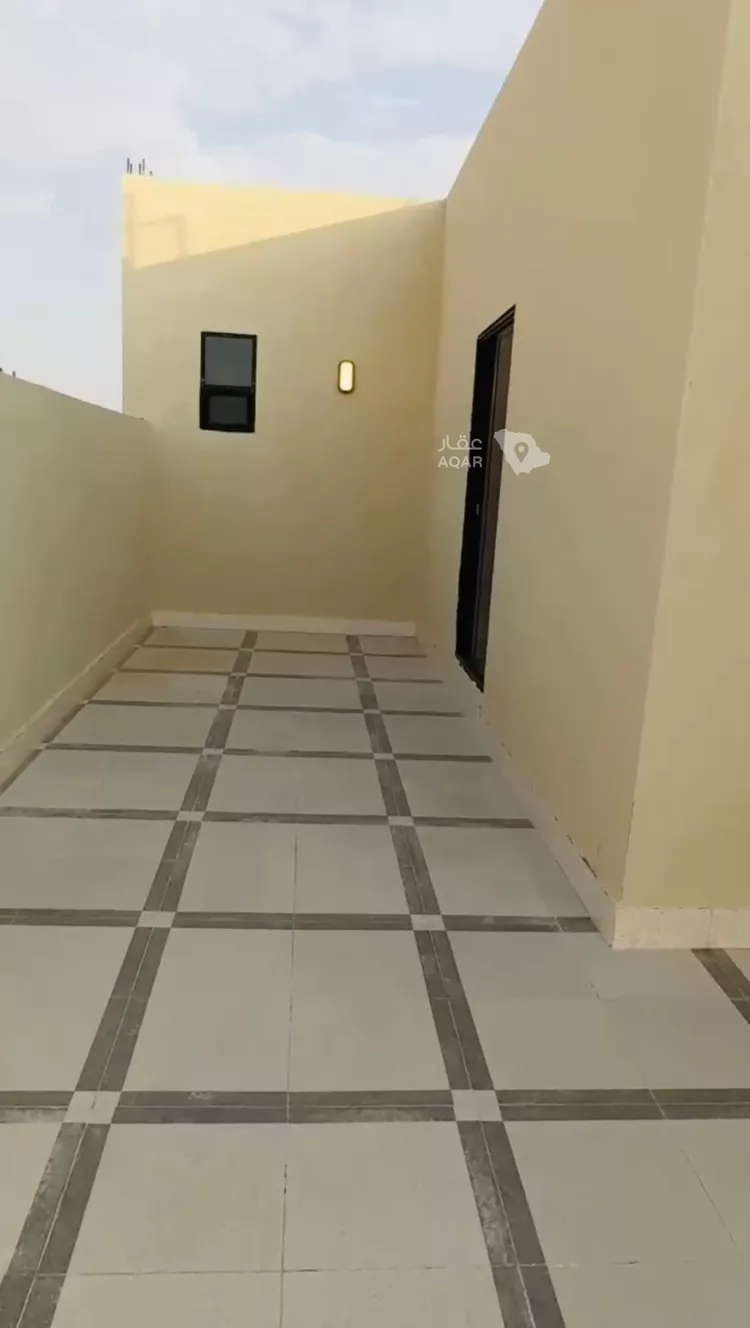 دور للبيع في شارع حمدان بن ذي النون, حي السويدي, مدينة الرياض, منطقة الرياض 10