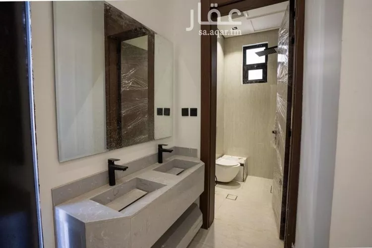 Villa for Sale in Riyadh Tuwaiq 11
