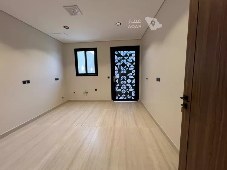 Villa for Sale in Riyadh Okaz 13