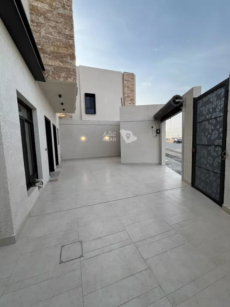 Villa for Sale in Riyadh Okaz 3