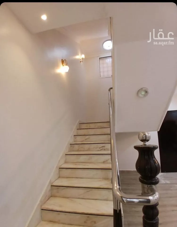 فيلا للبيع في شارع شارع, حي الرمال, مدينة الرياض, منطقة الرياض صورة 2