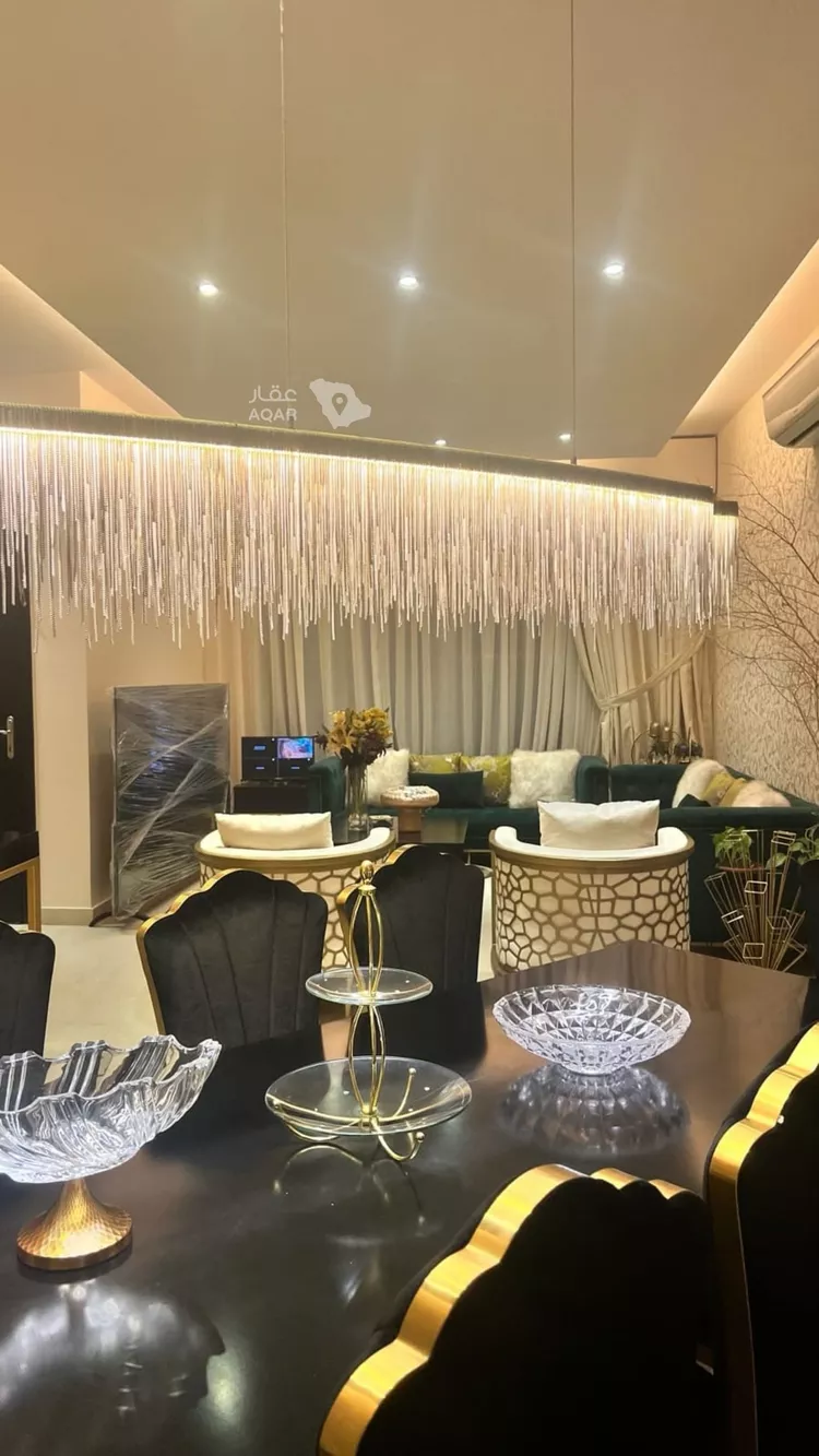 فيلا للبيع في شارع يزيد بن الاصم, حي العارض, مدينة الرياض, منطقة الرياض 2