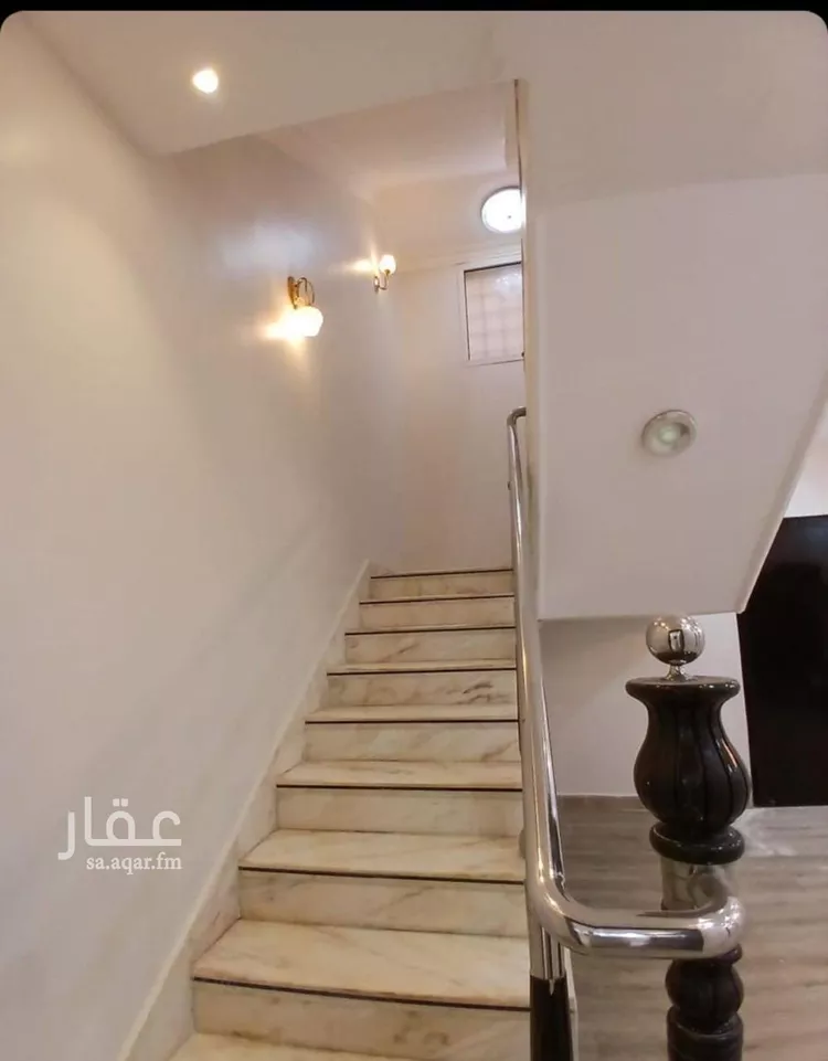 فيلا للبيع في شارع شارع, حي الرمال, مدينة الرياض, منطقة الرياض صورة 2