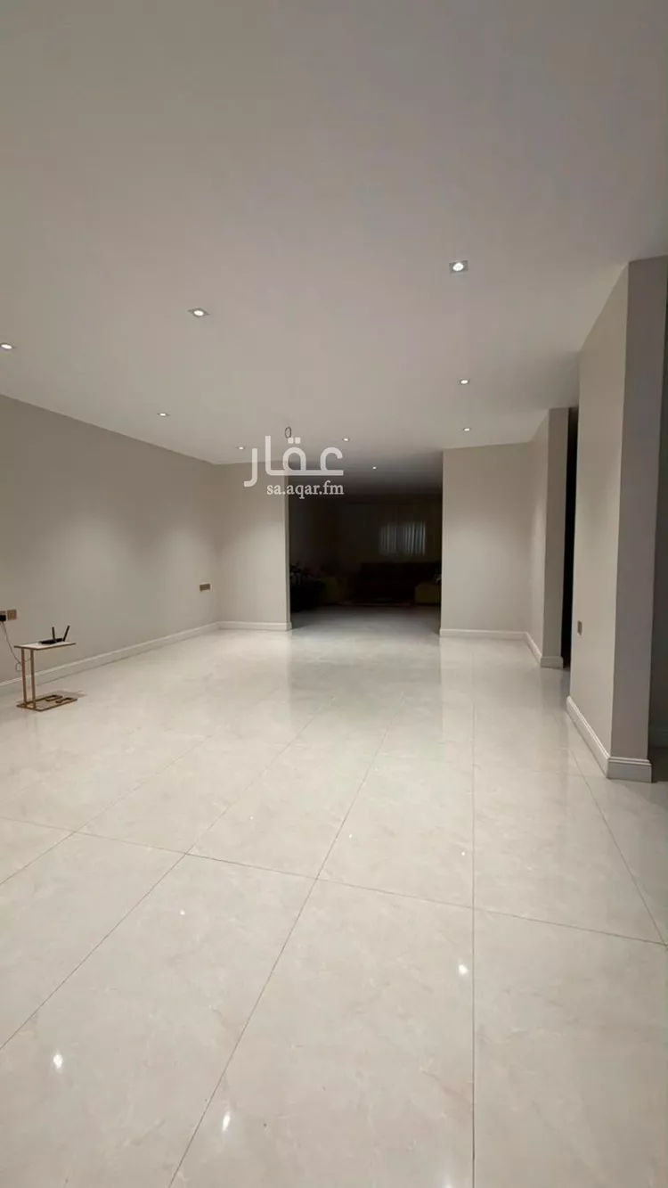 Villa for Sale in Riyadh Al Uraija Al Gharbiyah