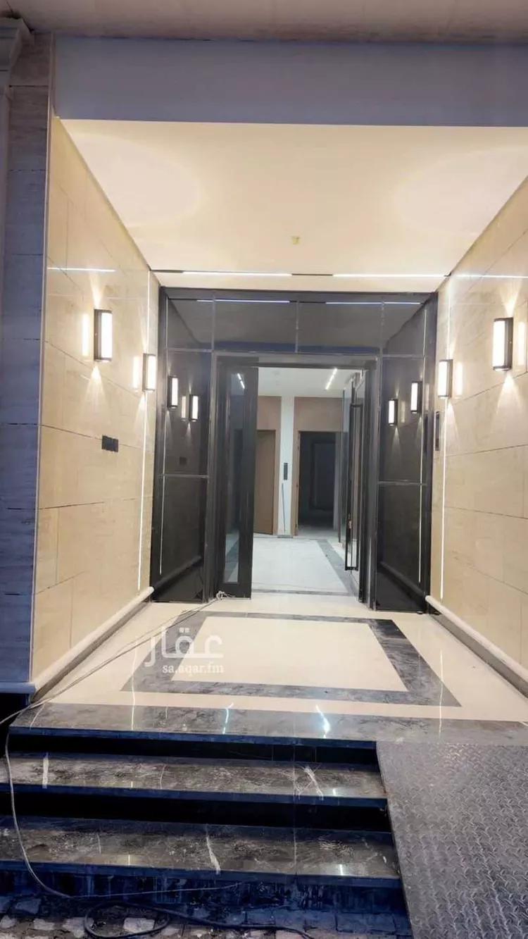 عمارة للبيع في شارع جعفر بن هاشم, حي العارض, مدينة الرياض, منطقة الرياض صورة 2