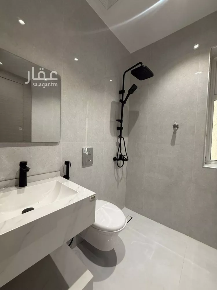 فيلا للبيع في شارع ثنيه اذاخر, حي الرحمانية, مدينة جدة, منطقة مكة المكرمة