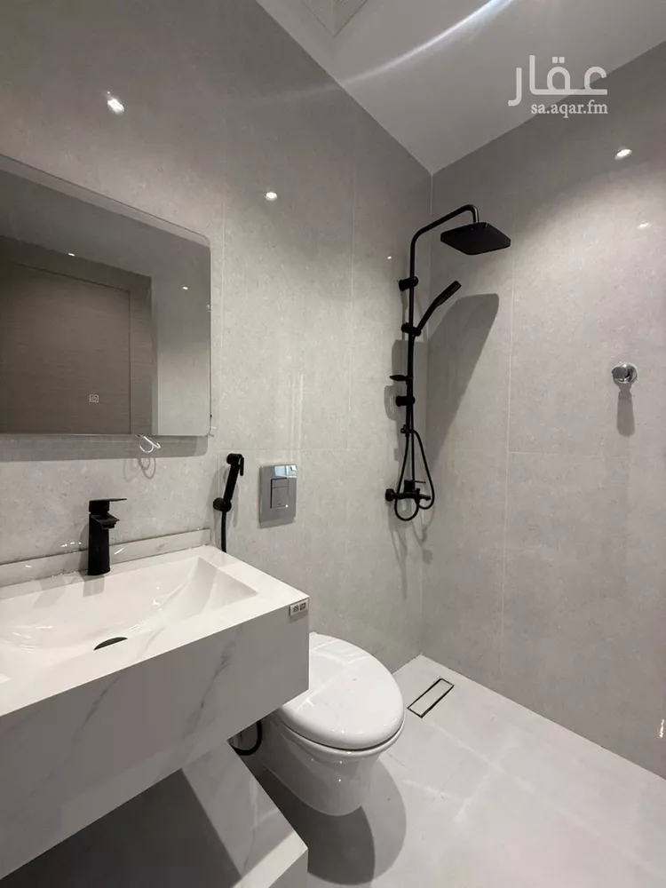 فيلا للبيع في شارع ثنيه اذاخر, حي الرحمانية, مدينة جدة, منطقة مكة المكرمة صورة 3