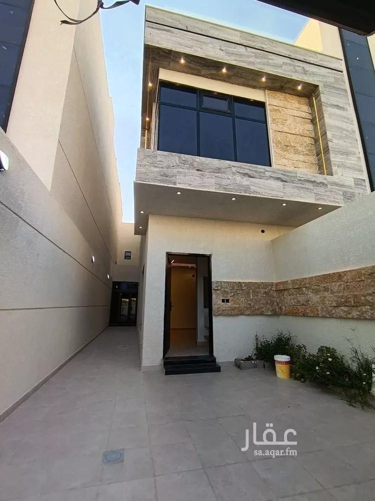 دور للبيع في شارع أحمد القيرواني, حي العوالي, مدينة الرياض, منطقة الرياض صورة 5