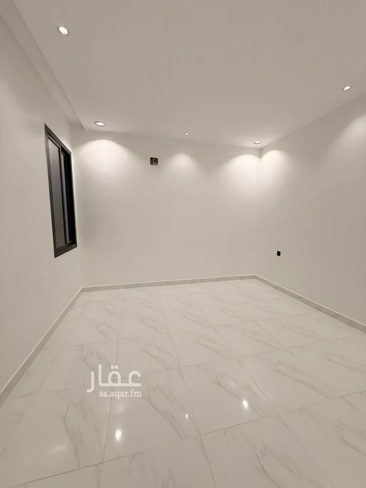 Floor for Sale in Riyadh Sultanah 12