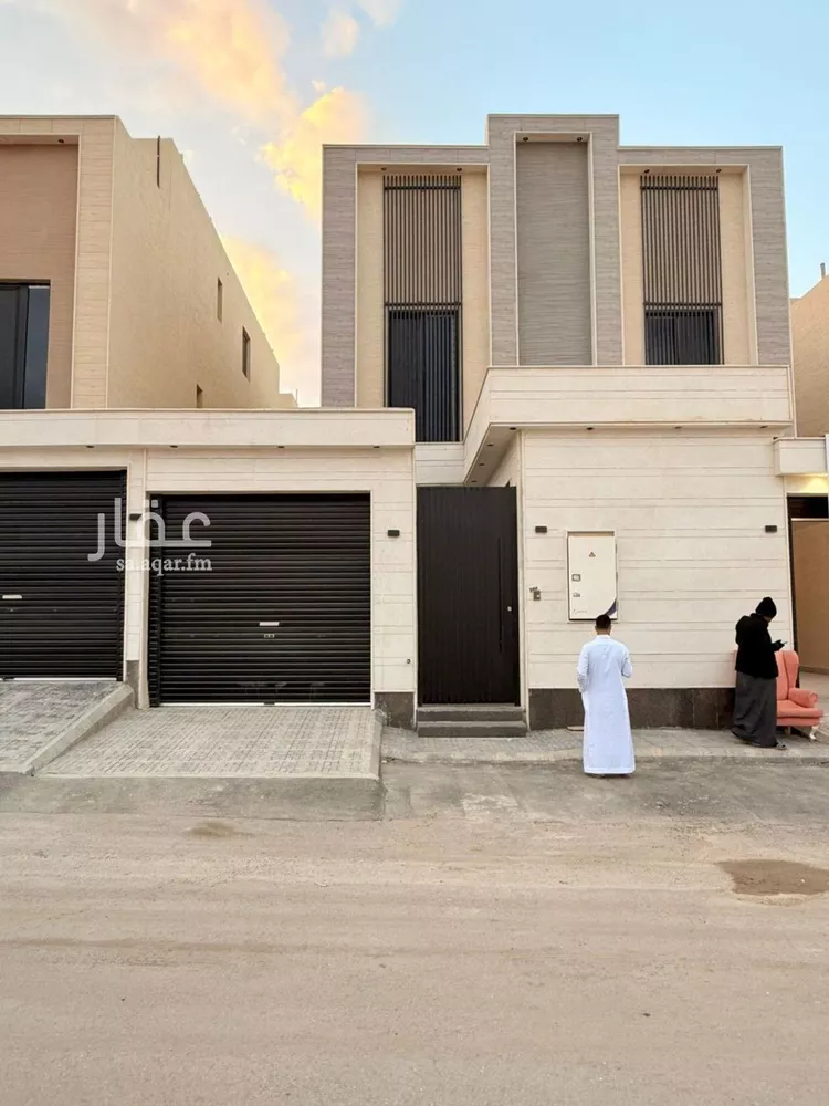 فيلا للبيع في شارع ابن أبي الفخار, حي عكاظ, مدينة الرياض, منطقة الرياض صورة 2