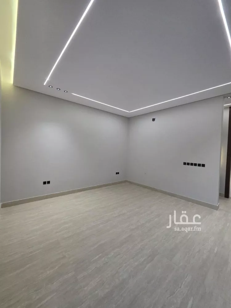 دور للبيع في شارع الحافظ العسقلاني, حي العوالي, مدينة الرياض, منطقة الرياض صورة 3