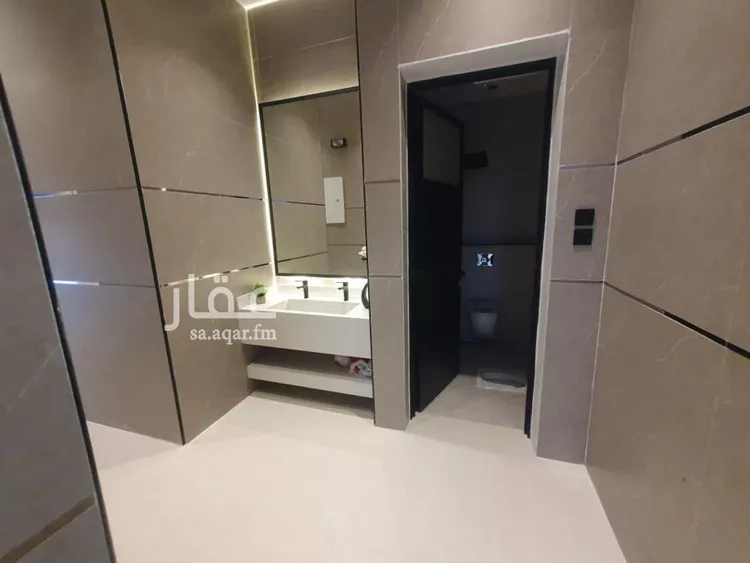 Floor for Sale in Al Muzahimiyah Tuwaiq 12