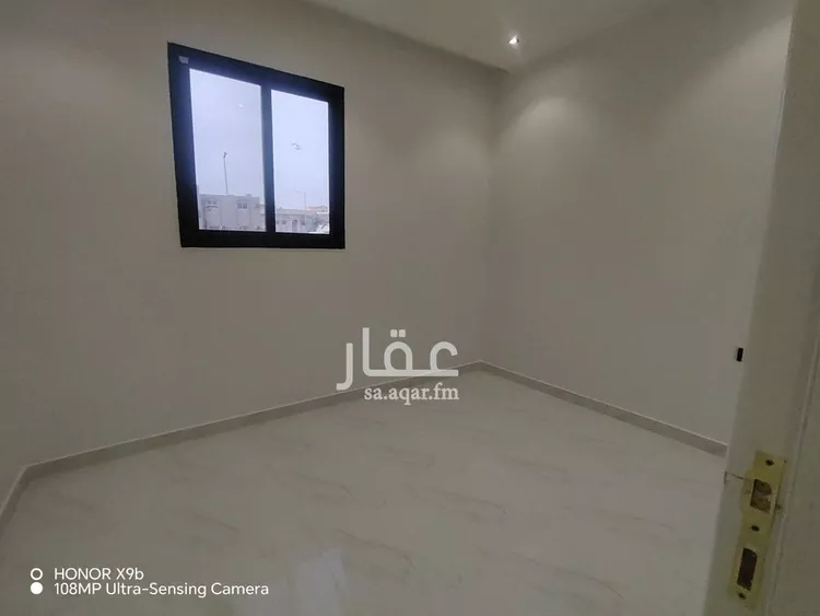 Floor for Sale in Riyadh Sultanah 18