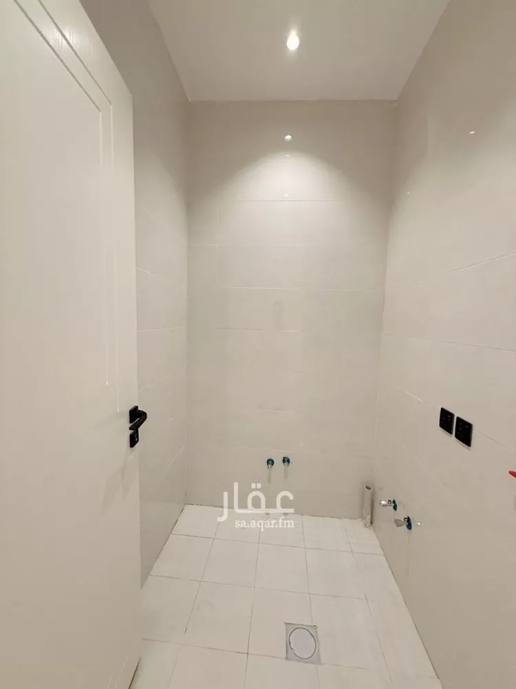 Floor for Sale in Riyadh Sultanah 9