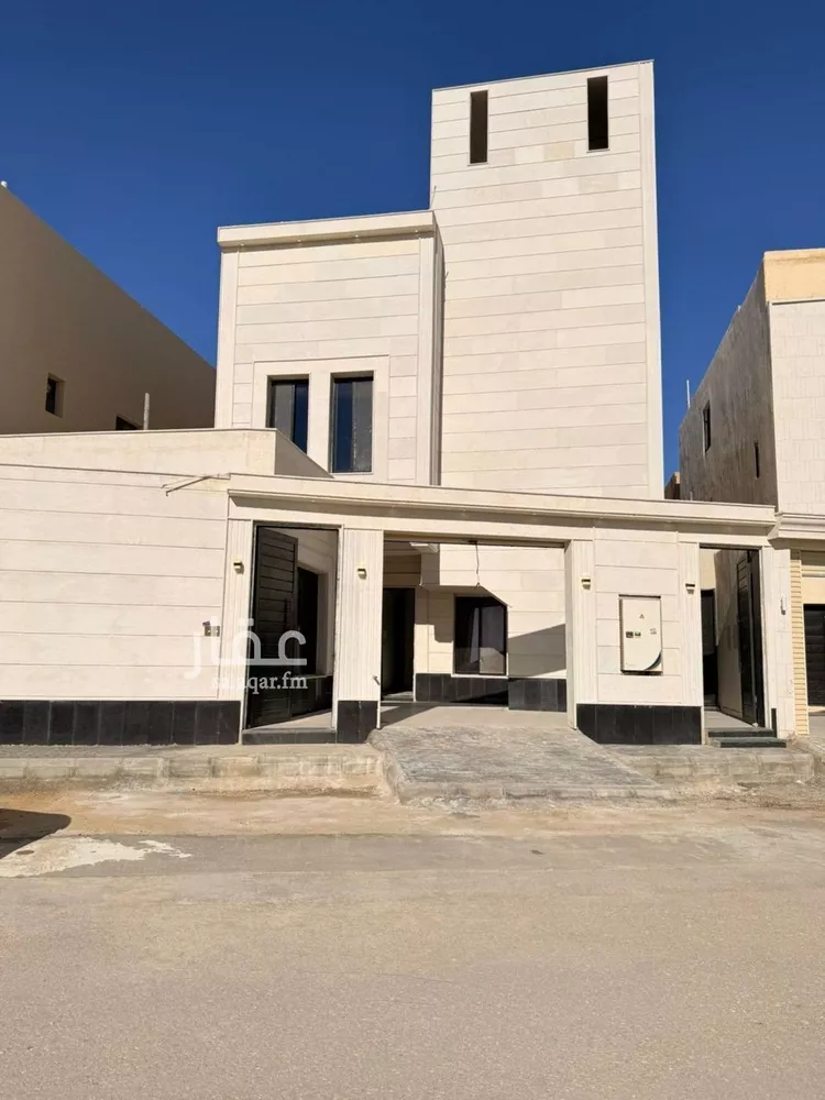 فيلا للبيع في شارع محمد الصناع, حي بدر, مدينة الرياض, منطقة الرياض صورة 2