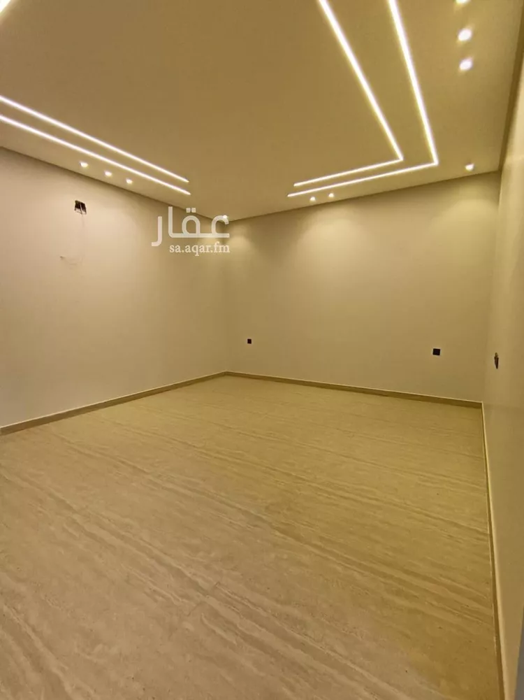 Floor for Sale in Riyadh Dhahrat Namar 9