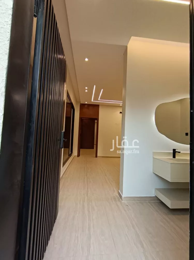 Floor for Sale in Riyadh Dhahrat Namar 8