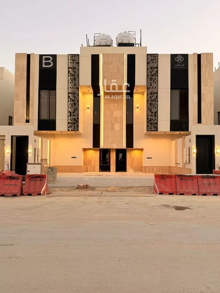 دور للبيع في شارع محمد الشرنبلالي, حي طويق, مدينة الرياض, منطقة الرياض