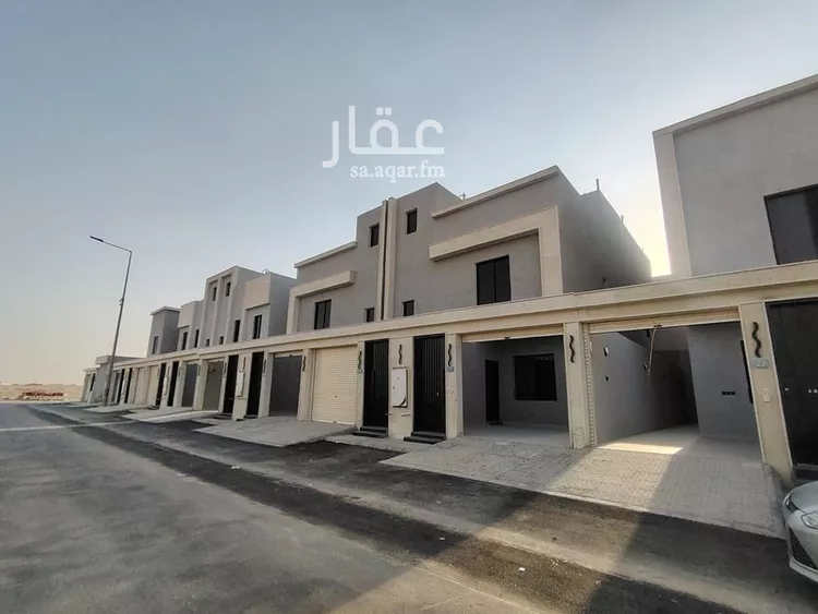 دور للبيع في شارع مالك بن الحارث, حي بدر, مدينة الرياض, منطقة الرياض صورة 3