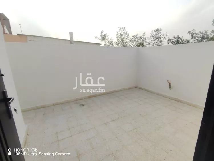 Floor for Sale in Riyadh Sultanah 15