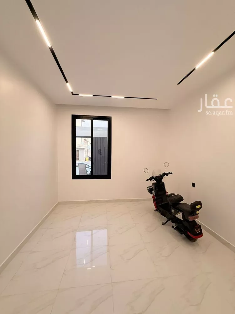 Floor for Sale in Riyadh Sultanah 13