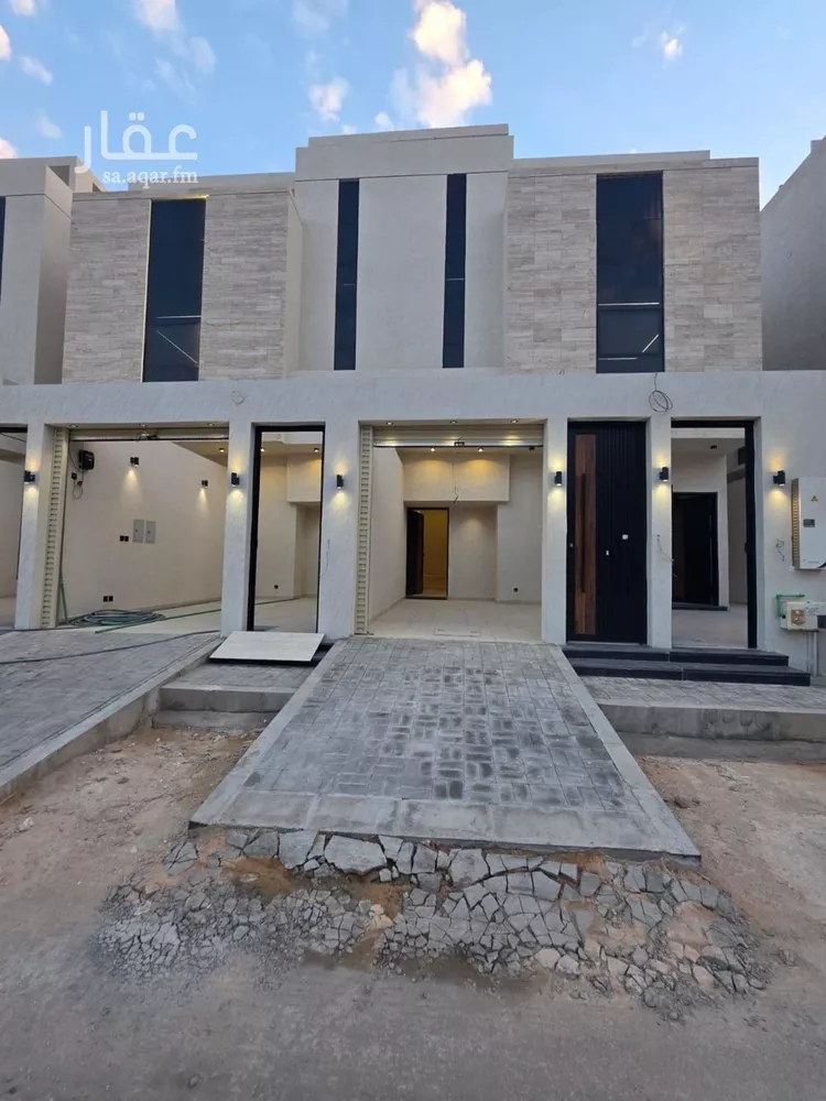 دور للبيع في شارع الحافظ العسقلاني, حي العوالي, مدينة الرياض, منطقة الرياض 8