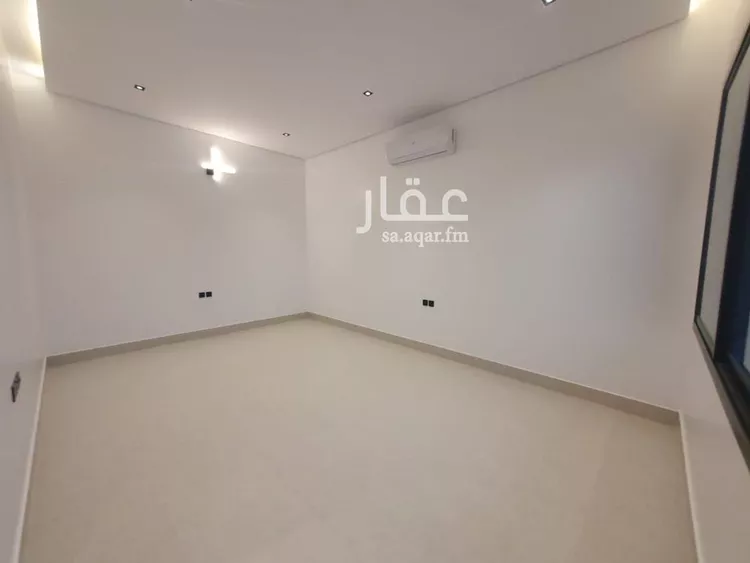 Floor for Sale in Al Muzahimiyah Tuwaiq 16