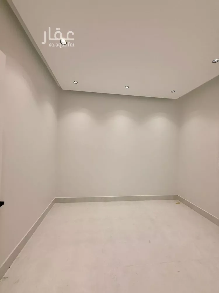 Villa for Sale in Riyadh Al Uraija Al Gharbiyah 16
