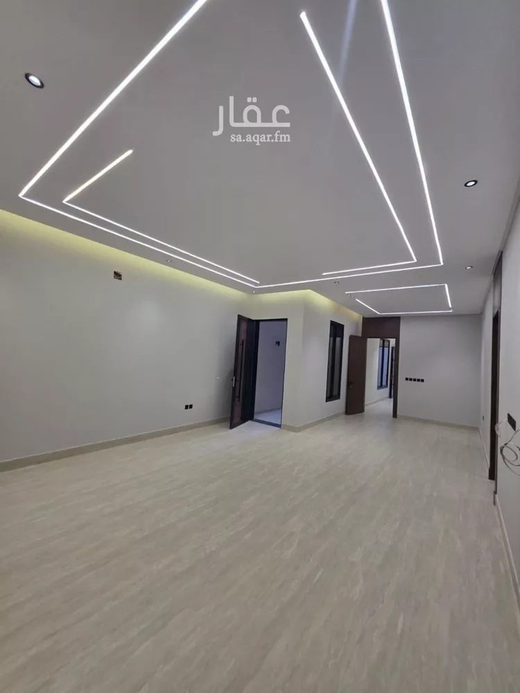 دور للبيع في شارع الحافظ العسقلاني, حي العوالي, مدينة الرياض, منطقة الرياض صورة 4