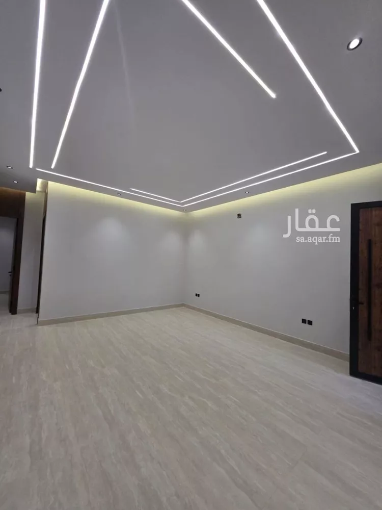 دور للبيع في شارع الحافظ العسقلاني, حي العوالي, مدينة الرياض, منطقة الرياض 6