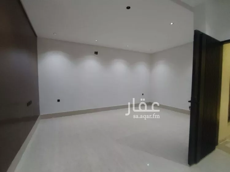دور للبيع في شارع عبدالله باسند, حي طويق, مدينة الرياض, منطقة الرياض 7