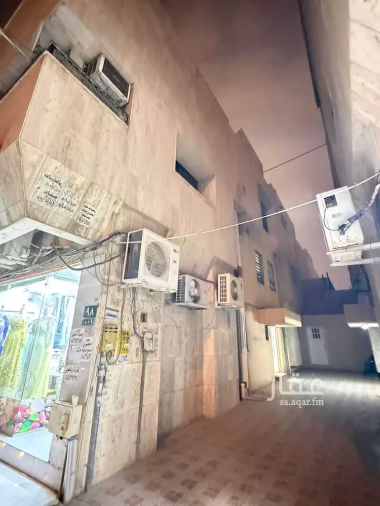 عمارة للبيع في شارع الامير احمد بن عبدالعزيز, حي الملك فهد, مدينة الرياض, منطقة الرياض صورة 2