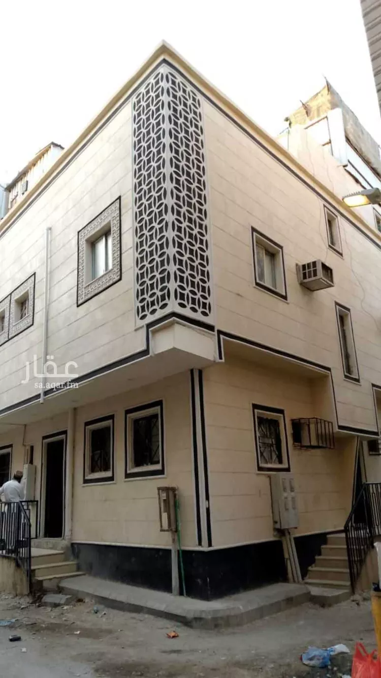 عمارة للبيع في شارع مسلمة الفهري, حي منفوحة الجديدة, مدينة الرياض, منطقة الرياض