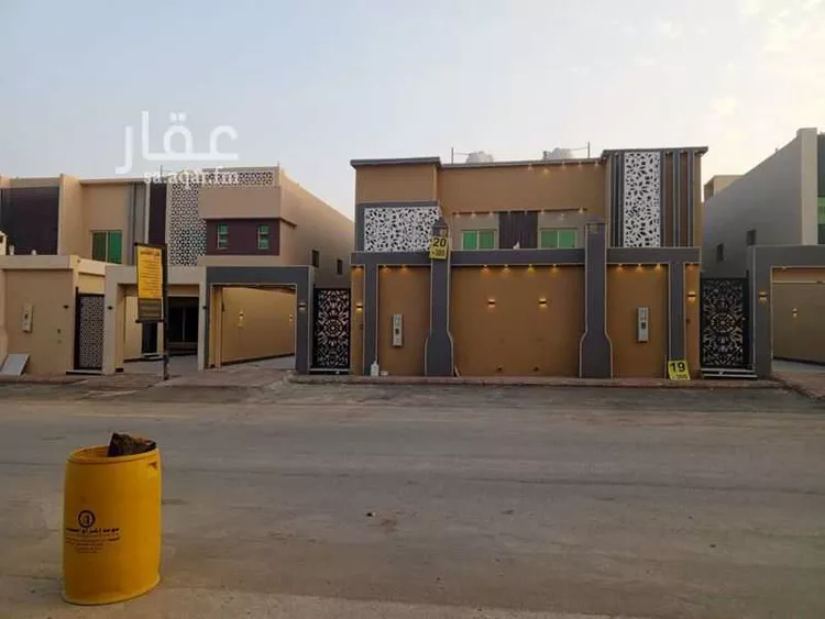 فيلا للبيع في شارع عاقل بن حبيب, حي عكاظ, مدينة الرياض, منطقة الرياض صورة 2