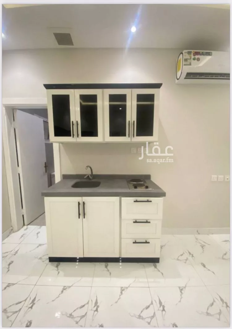 شقة للإيجار في شارع الامير سعود بن عبدالعزيز ال سعود الكبير, حي الملك فيصل, مدينة الرياض, منطقة الرياض صورة 2