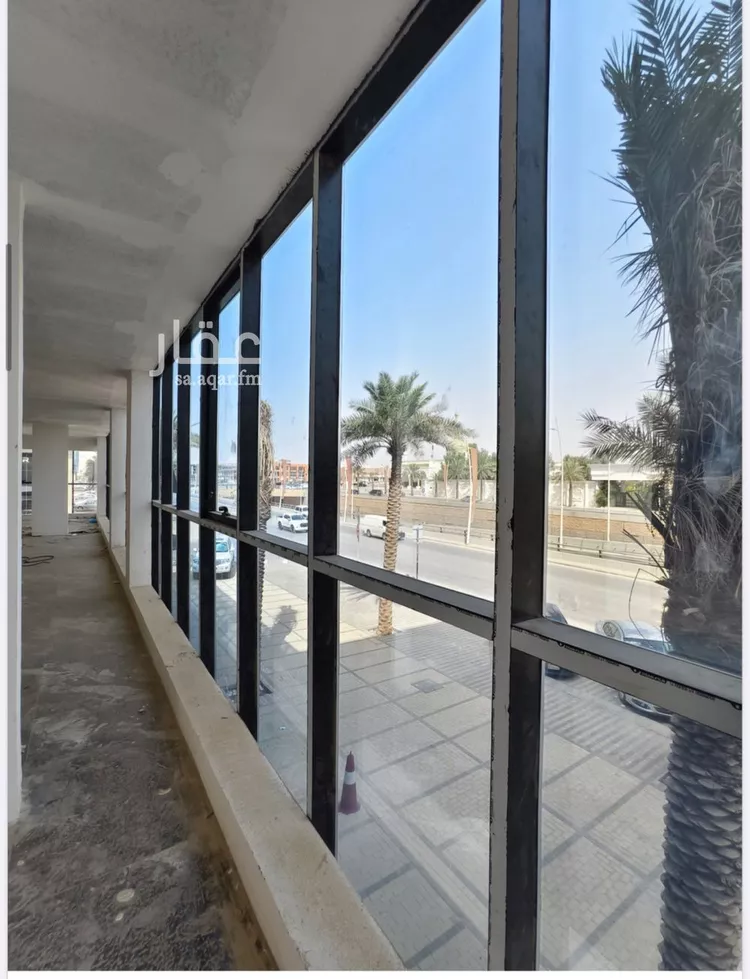 مكتب تجاري للإيجار في شارع الملك عبدالله ابن عبدالعزيز سعود الفرعي, حي النزهة, مدينة الرياض, منطقة الرياض صورة 2