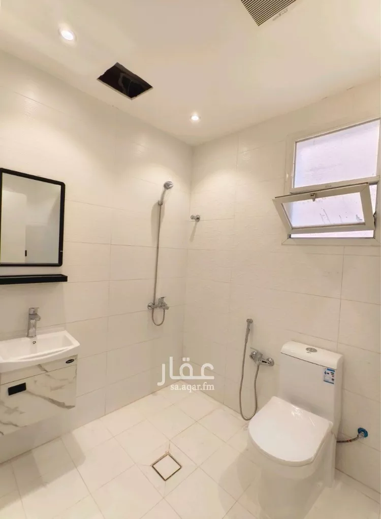 شقة للإيجار في شارع أبي برزة الأسلمي, حي الضباط, مدينة الرياض, منطقة الرياض 9