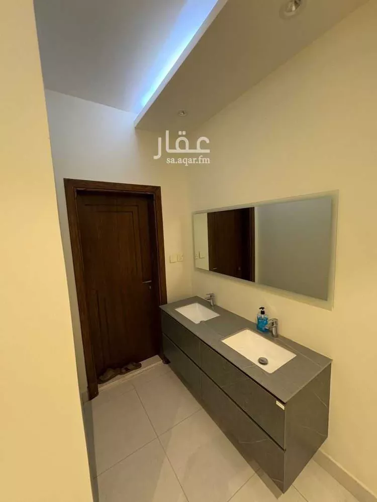 فيلا للبيع في شارع احمد الرازي, حي نبلاء, مدينة المدينة المنورة, منطقة المدينة المنورة صورة 3