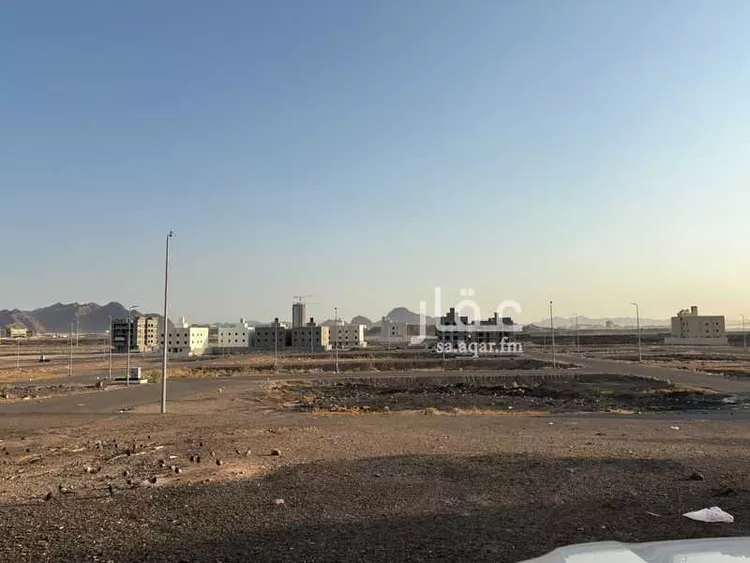 أرض للبيع في شارع حمد ابن مالك, حي جشم, مدينة المدينة المنورة, منطقة المدينة المنورة صورة 3