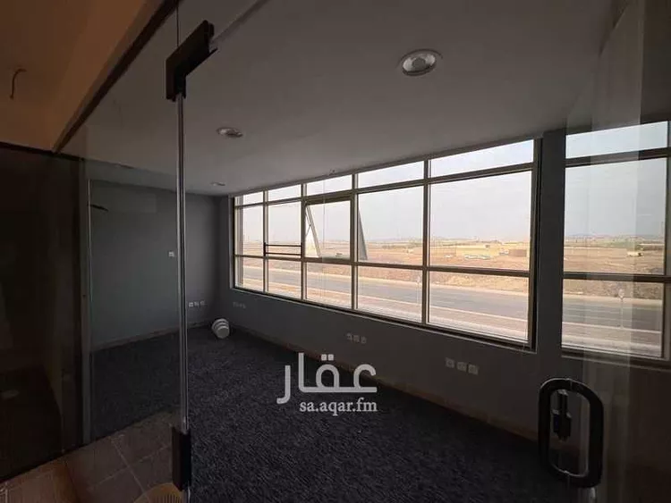 Commercial Office for Rent in Medina Hathm صورة 4