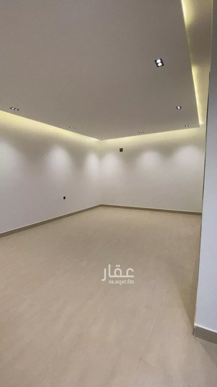 فيلا للبيع في شارع أبي الأشعث, حي الرمال, مدينة الرياض, منطقة الرياض صورة 2