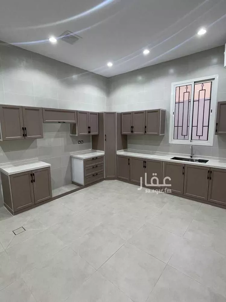 فيلا للإيجار في حي المنتزه الشرقي ، حائل ، منطقة حائل صورة 3