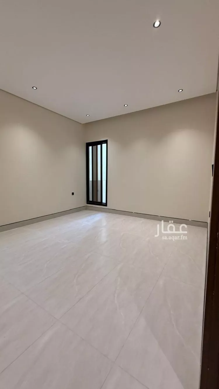 فيلا للبيع في شارع رقم 3, حي الندوة, مدينة الرياض, منطقة الرياض 8