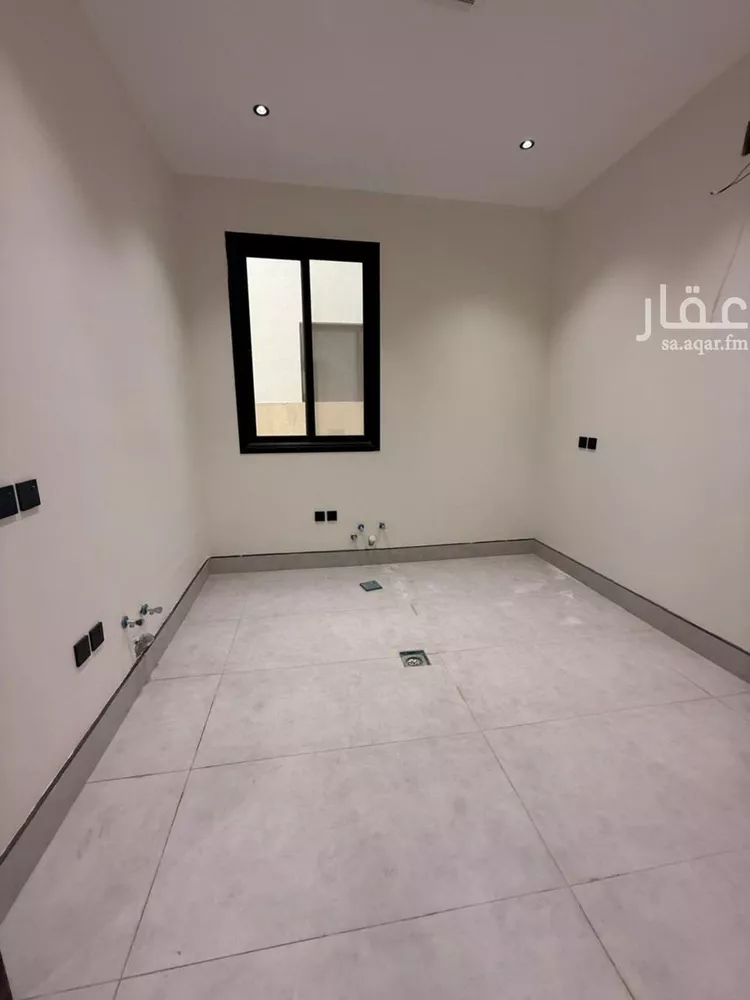 دور للبيع في شارع غياث ابن فارس, حي الرمال, مدينة الرياض, منطقة الرياض 10