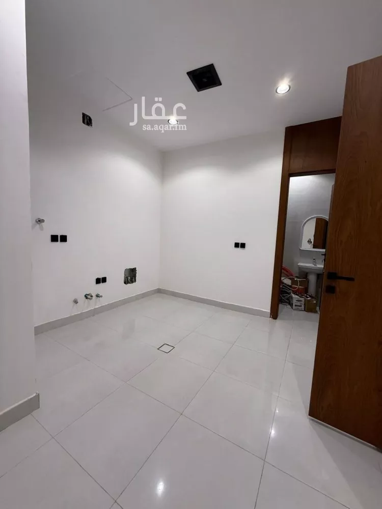 Floor for Sale in Riyadh Al Maizilah صورة 5