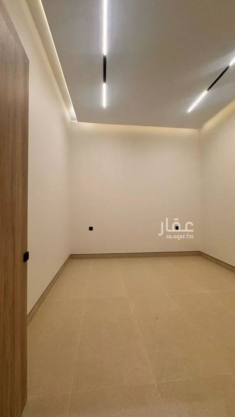 Villa for Sale in Riyadh Al Janadriyah 8