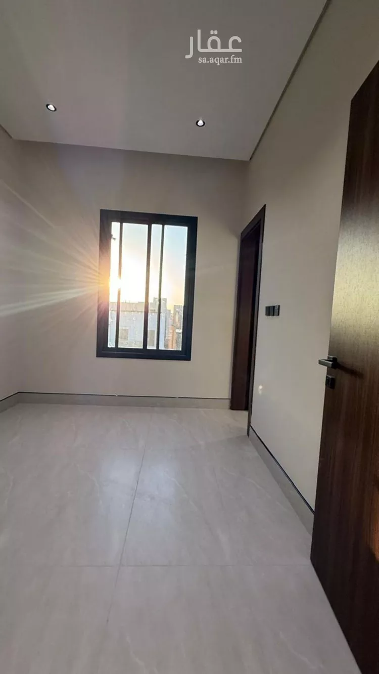 فيلا للبيع في شارع رقم 3, حي الندوة, مدينة الرياض, منطقة الرياض صورة 5