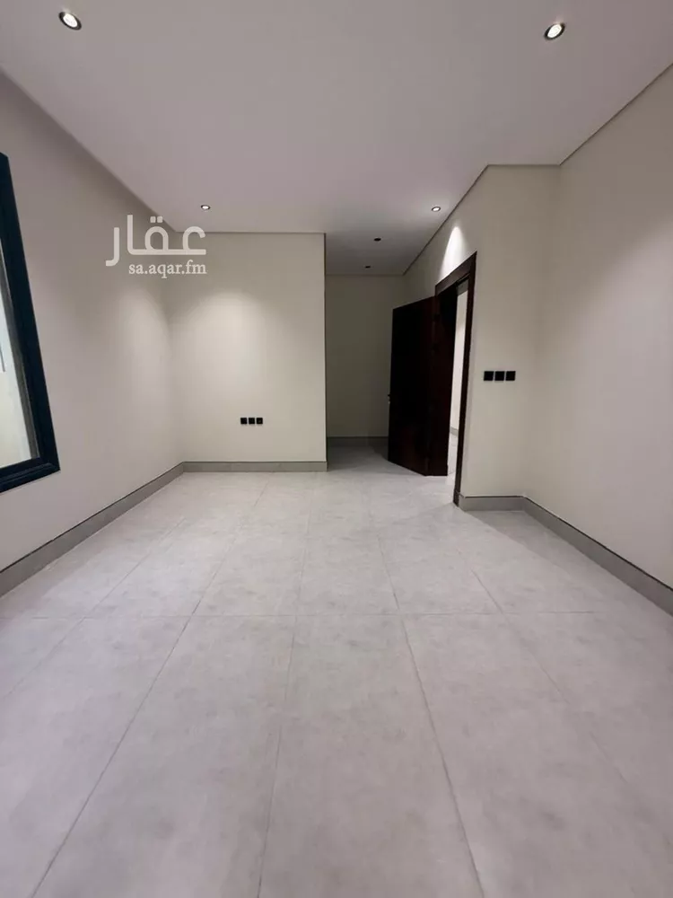 دور للبيع في شارع غياث ابن فارس, حي الرمال, مدينة الرياض, منطقة الرياض 8