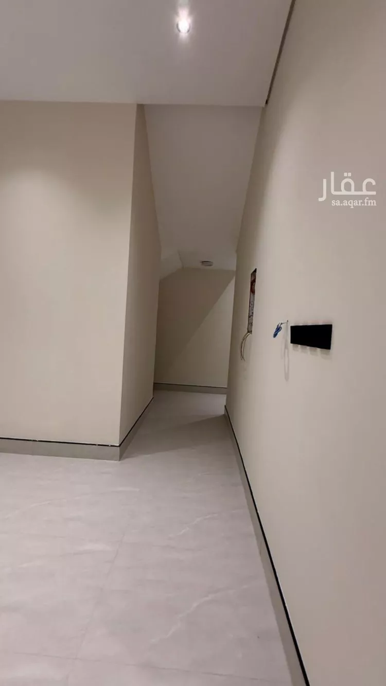 فيلا للبيع في شارع رقم 3, حي الندوة, مدينة الرياض, منطقة الرياض 14
