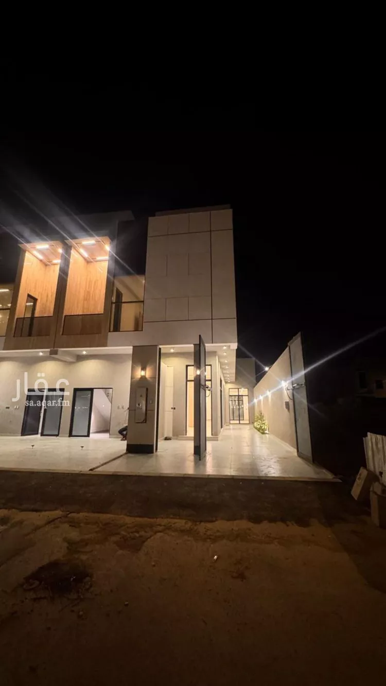 Villa for Sale in Riyadh Al Janadriyah